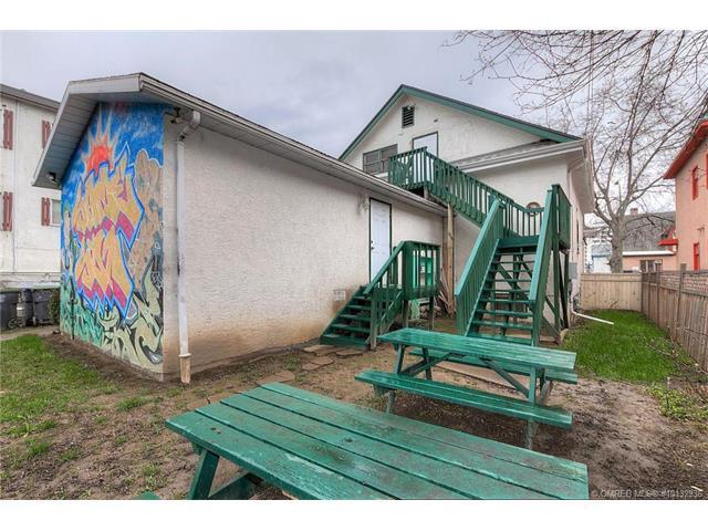 Kelowna Okanagan Lake Hostel ภายนอก รูปภาพ