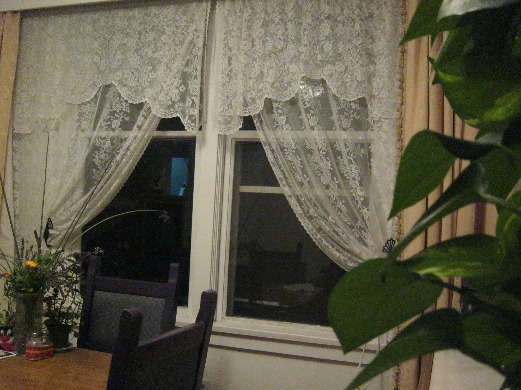 Kelowna Okanagan Lake Hostel ภายนอก รูปภาพ